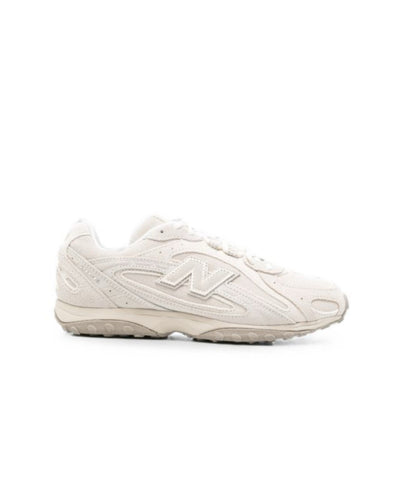 New Balance 204L sneakers