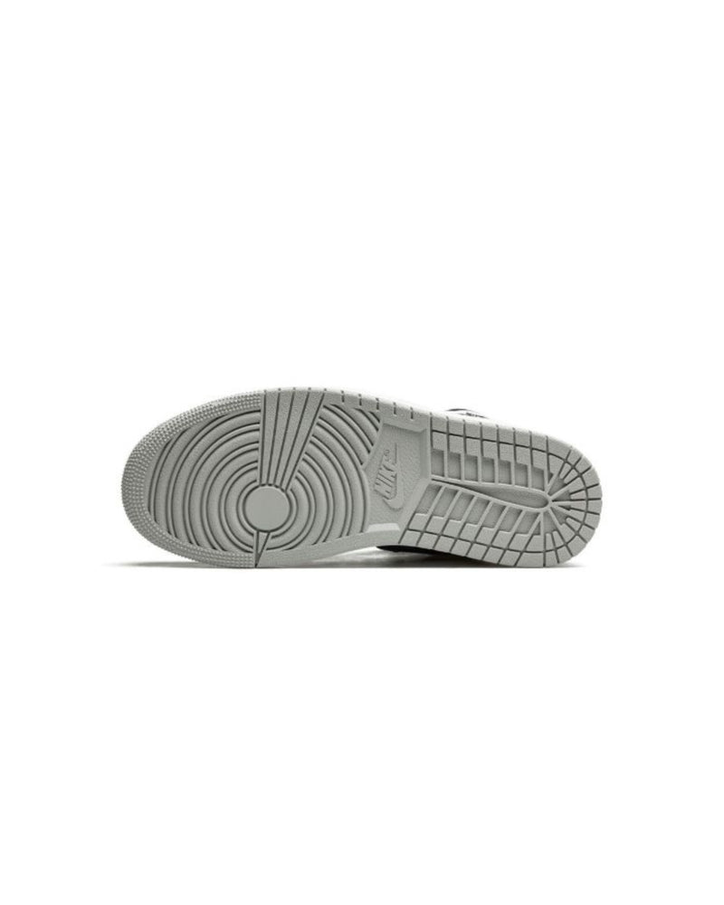 Jordan
Air Jordan 1 Retro High "Stage Haze" sneakers